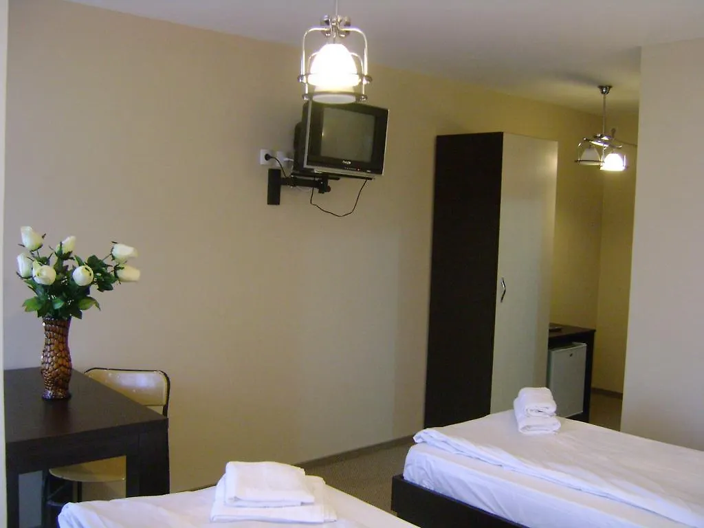 بوخارست Hotel Babilon